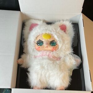 Baby Three Ai800% 
Artificial Intelligence, Plush Style Cat